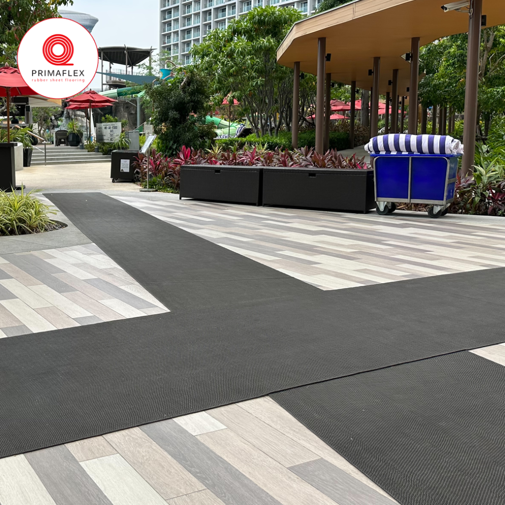ยางปูพื้นกันลื่น GETFLOORMAT The Best #1 ตัวช่วยเพิ่มความปลอดภัย 8 แผ่นยางกันลื่นพื้นที่เปียกชื้นและอเนกประสงค์ 5